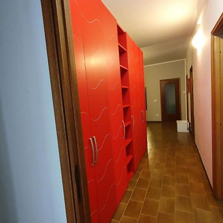 Casa Tommaso Apartment เปียเชนซา ภายนอก รูปภาพ